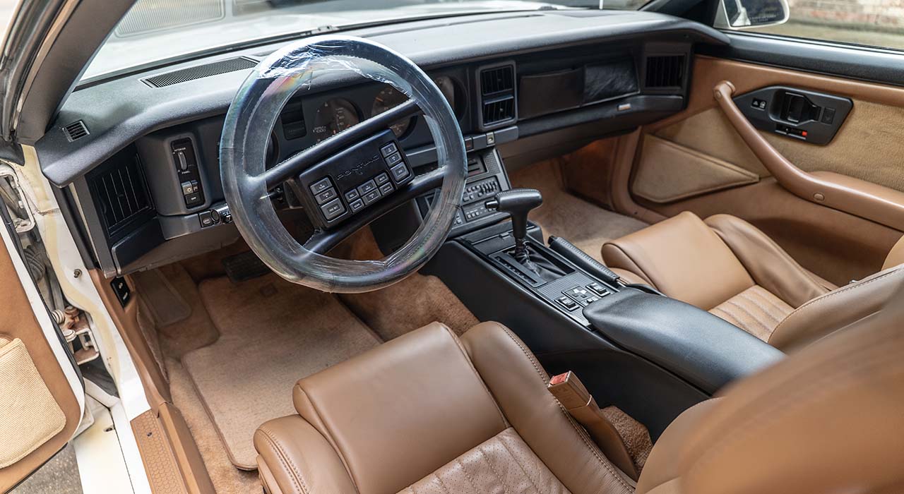 17th Image of a 1989 PONTIAC FIREBIRD TRANS AM