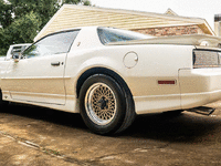 Image 3 of 27 of a 1989 PONTIAC FIREBIRD TRANS AM