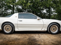 Image 5 of 27 of a 1989 PONTIAC FIREBIRD TRANS AM