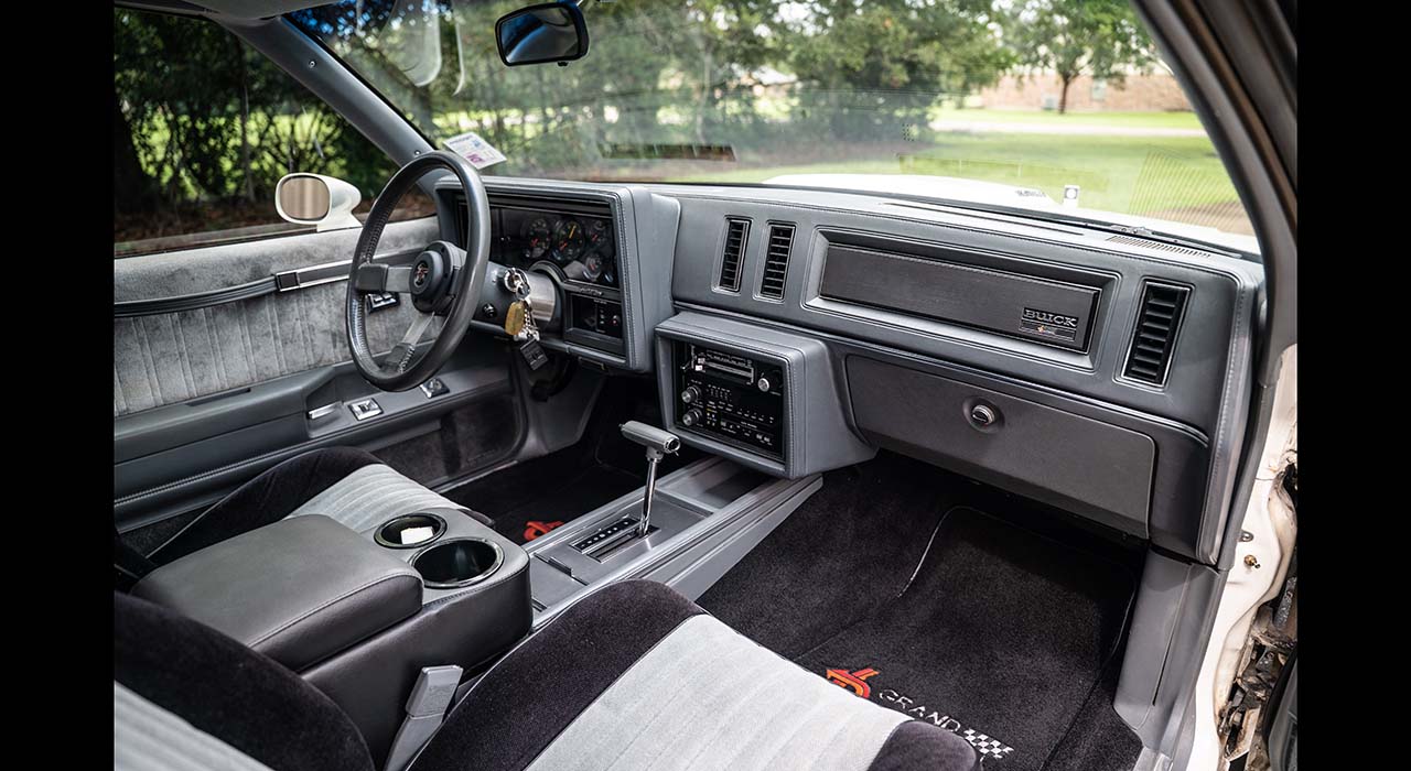 21st Image of a 1987 BUICK REGAL