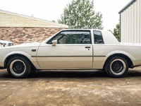 Image 5 of 29 of a 1987 BUICK REGAL
