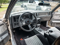Image 18 of 29 of a 1987 BUICK REGAL