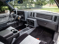 Image 22 of 29 of a 1987 BUICK REGAL