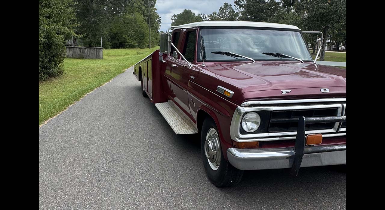 1st Image of a 1970 FORD F350