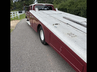 Image 4 of 8 of a 1970 FORD F350
