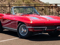 Image 2 of 11 of a 1963 CHEVROLET CORVETTE