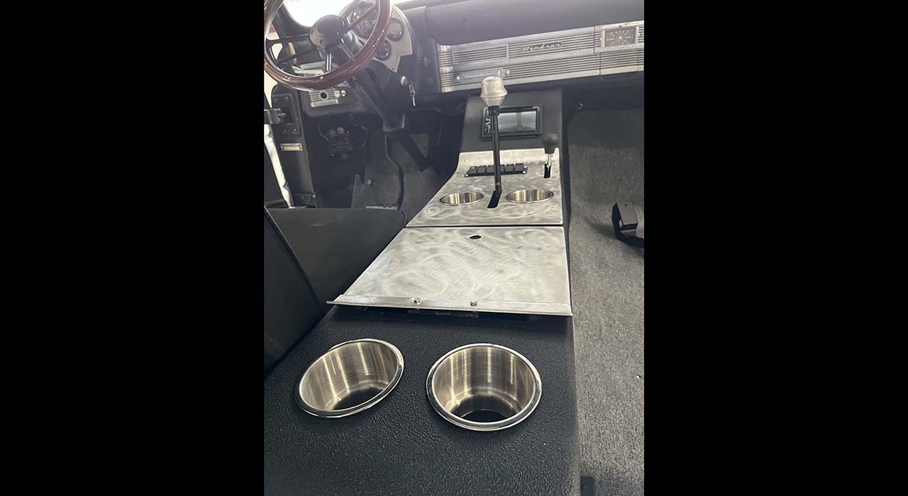 26th Image of a 1950 CHRYSLER WINDSOR