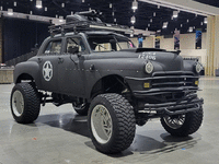 Image 2 of 29 of a 1950 CHRYSLER WINDSOR