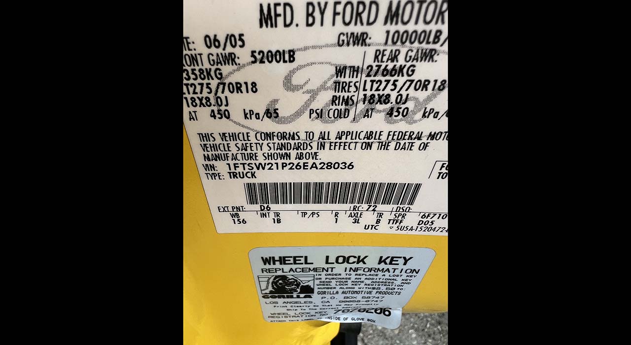 9th Image of a 2006 FORD F250