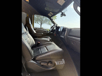 Image 9 of 10 of a 2006 FORD F250