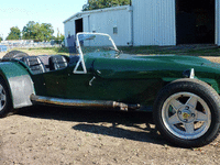 Image 3 of 5 of a 1994 LOTUS RM8