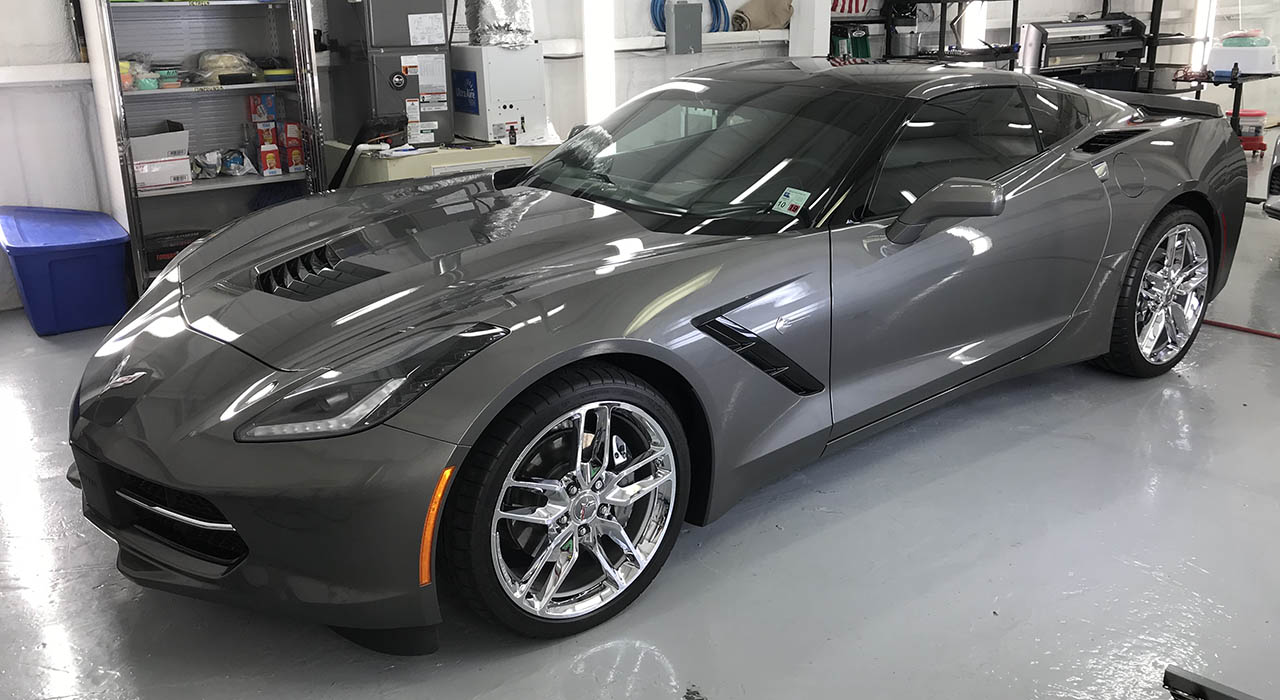 1st Image of a 2015 CHEVROLET CORVETTE STINGRAY 3LT