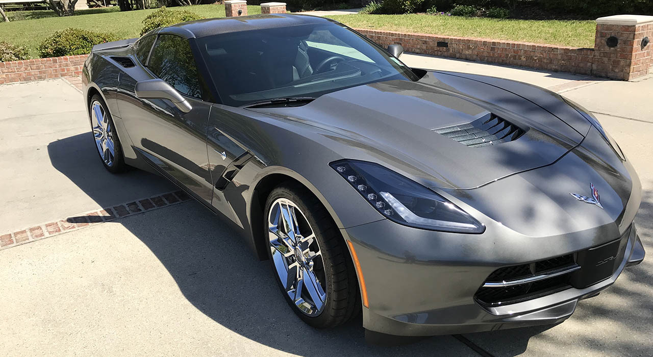 3rd Image of a 2015 CHEVROLET CORVETTE STINGRAY 3LT