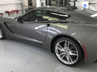 Image 12 of 14 of a 2015 CHEVROLET CORVETTE STINGRAY 3LT