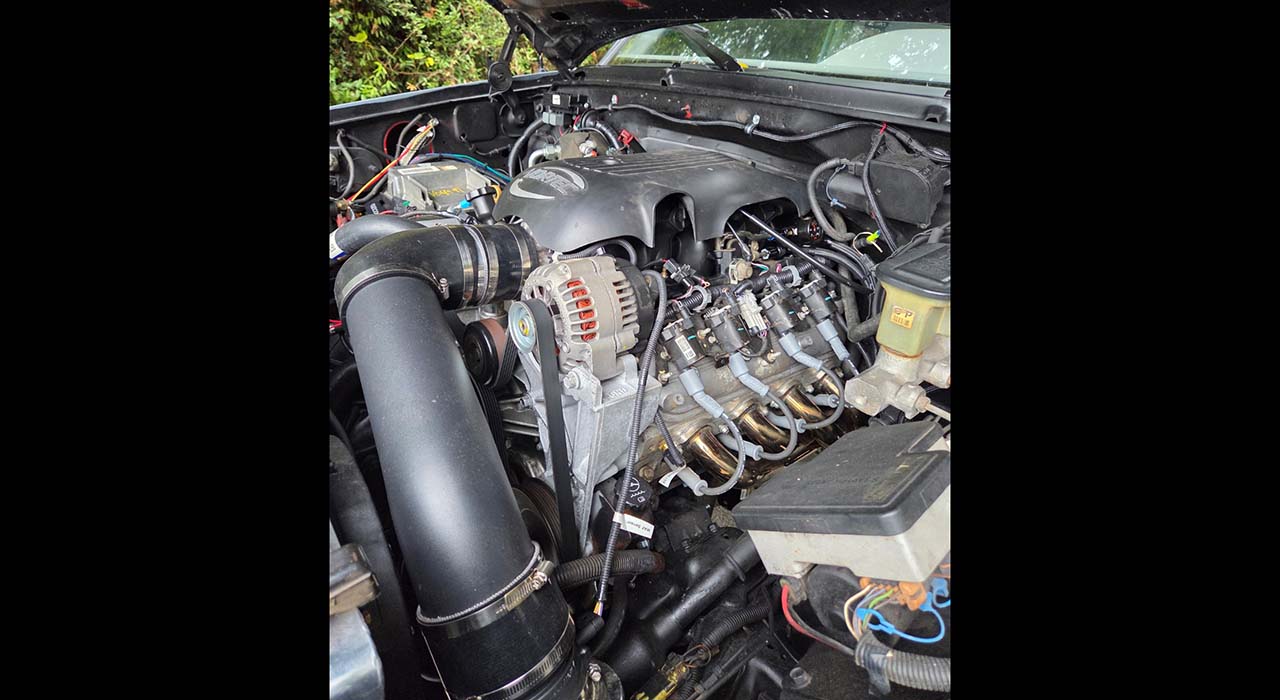 5th Image of a 1995 GMC YUKON 1500