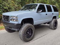 Image 2 of 7 of a 1995 GMC YUKON 1500