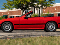 Image 4 of 13 of a 1988 MAZDA RX-7