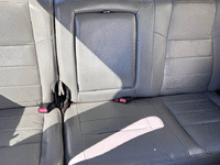 Image 12 of 12 of a 2006 FORD F350