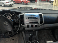 Image 9 of 14 of a 2006 TOYOTA TACOMA PRERUNNER