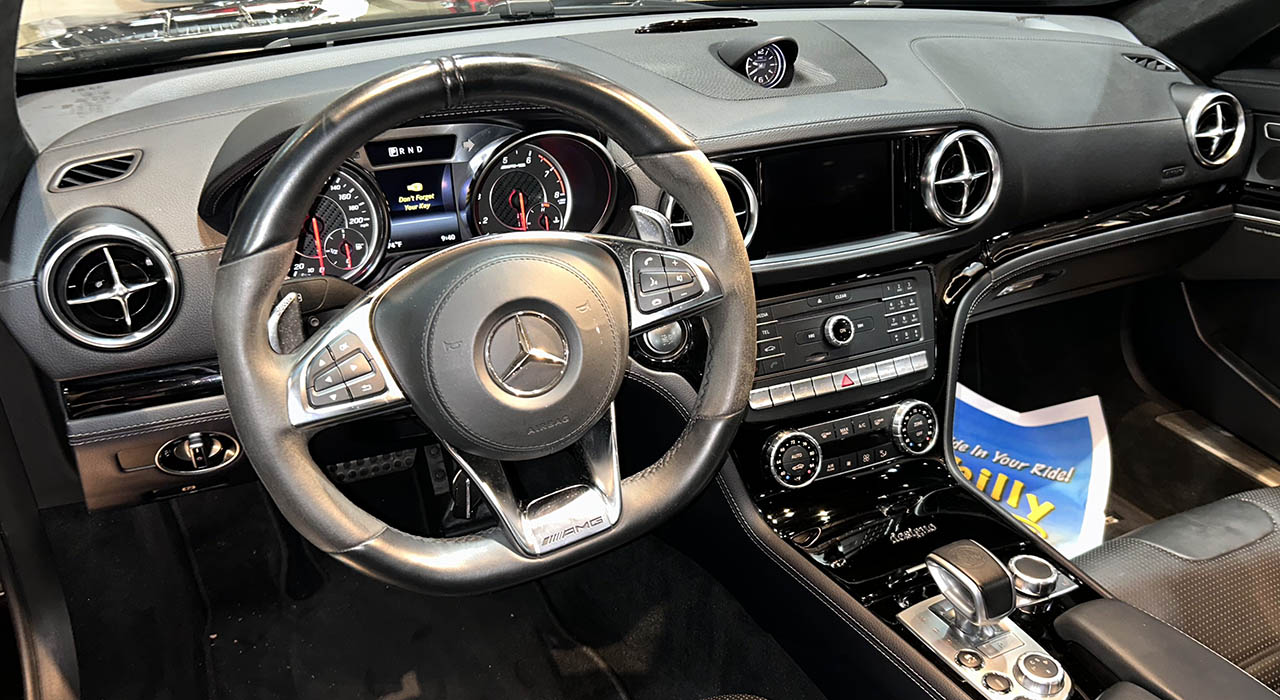 5th Image of a 2018 MERCEDES SL63 AMG