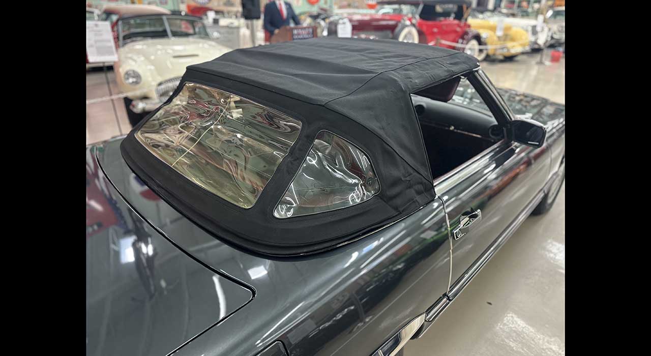 5th Image of a 1988 MERCEDES-BENZ 560 560SL