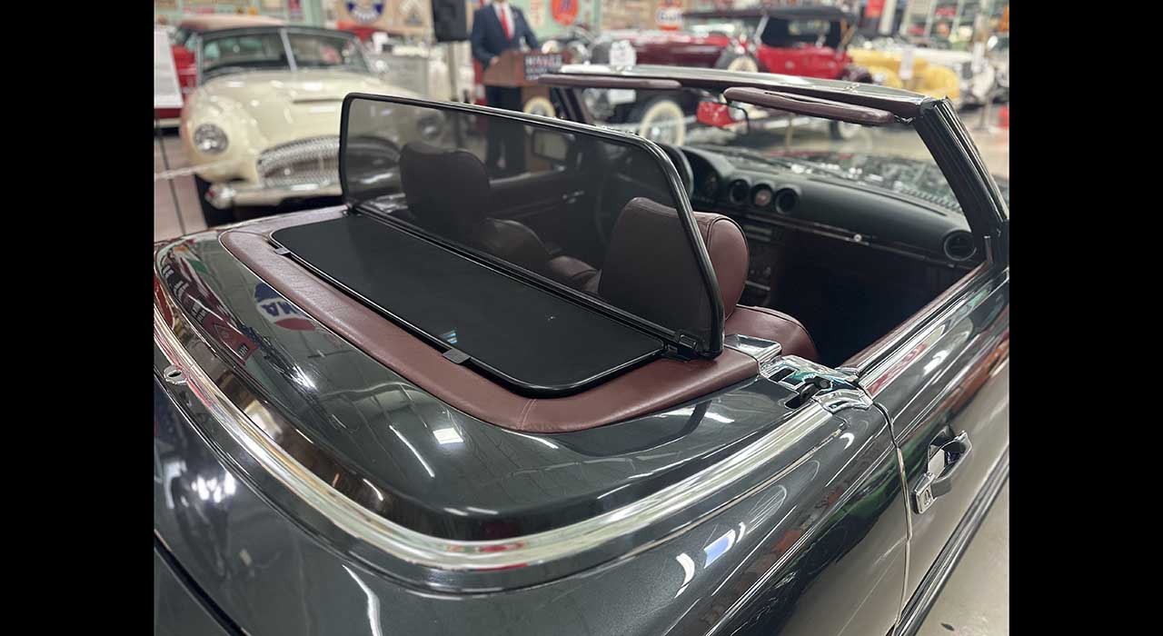 6th Image of a 1988 MERCEDES-BENZ 560 560SL