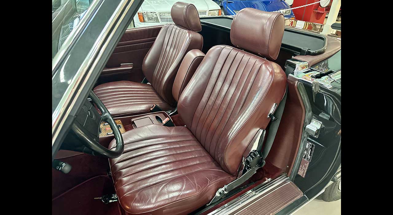 10th Image of a 1988 MERCEDES-BENZ 560 560SL