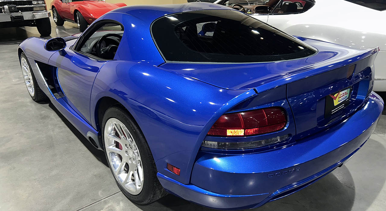 1st Image of a 2006 DODGE VIPER GTS