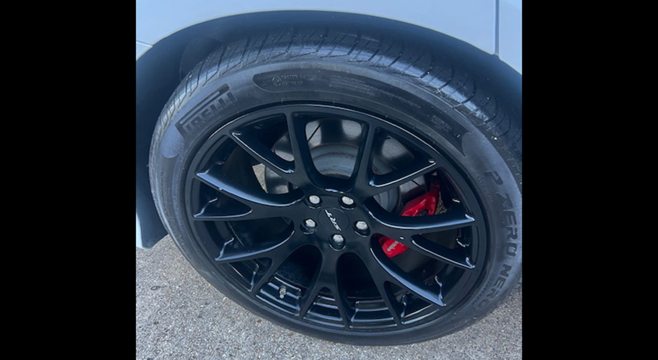 4th Image of a 2015 DODGE CHARGER SRT SUPERCHARGED