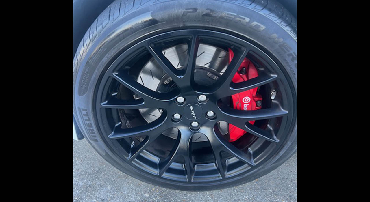 5th Image of a 2015 DODGE CHARGER SRT SUPERCHARGED