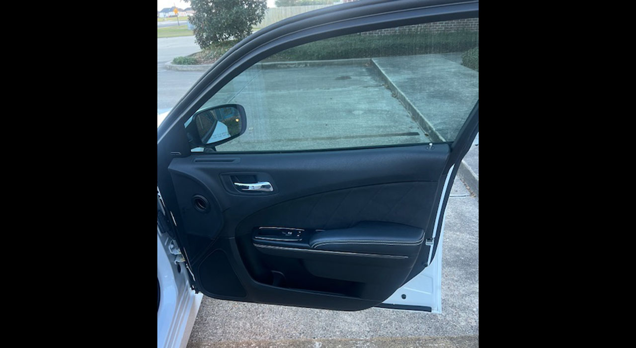 11th Image of a 2015 DODGE CHARGER SRT SUPERCHARGED