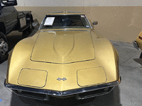Image 3 of 13 of a 1969 CHEVROLET CORVETTE