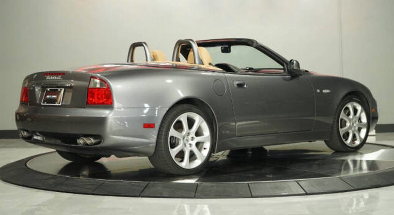 3rd Image of a 2003 MASERATI SPYDER NORTH AMERICA SPECIF