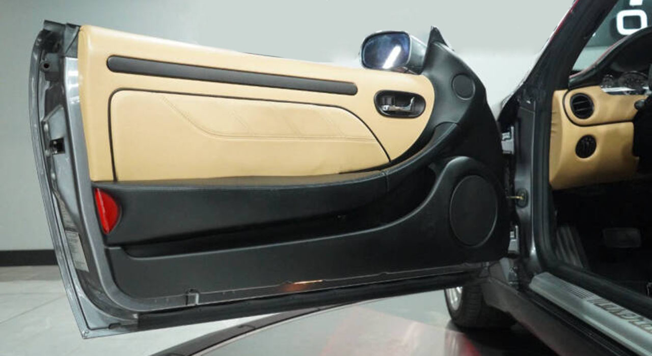 11th Image of a 2003 MASERATI SPYDER NORTH AMERICA SPECIF