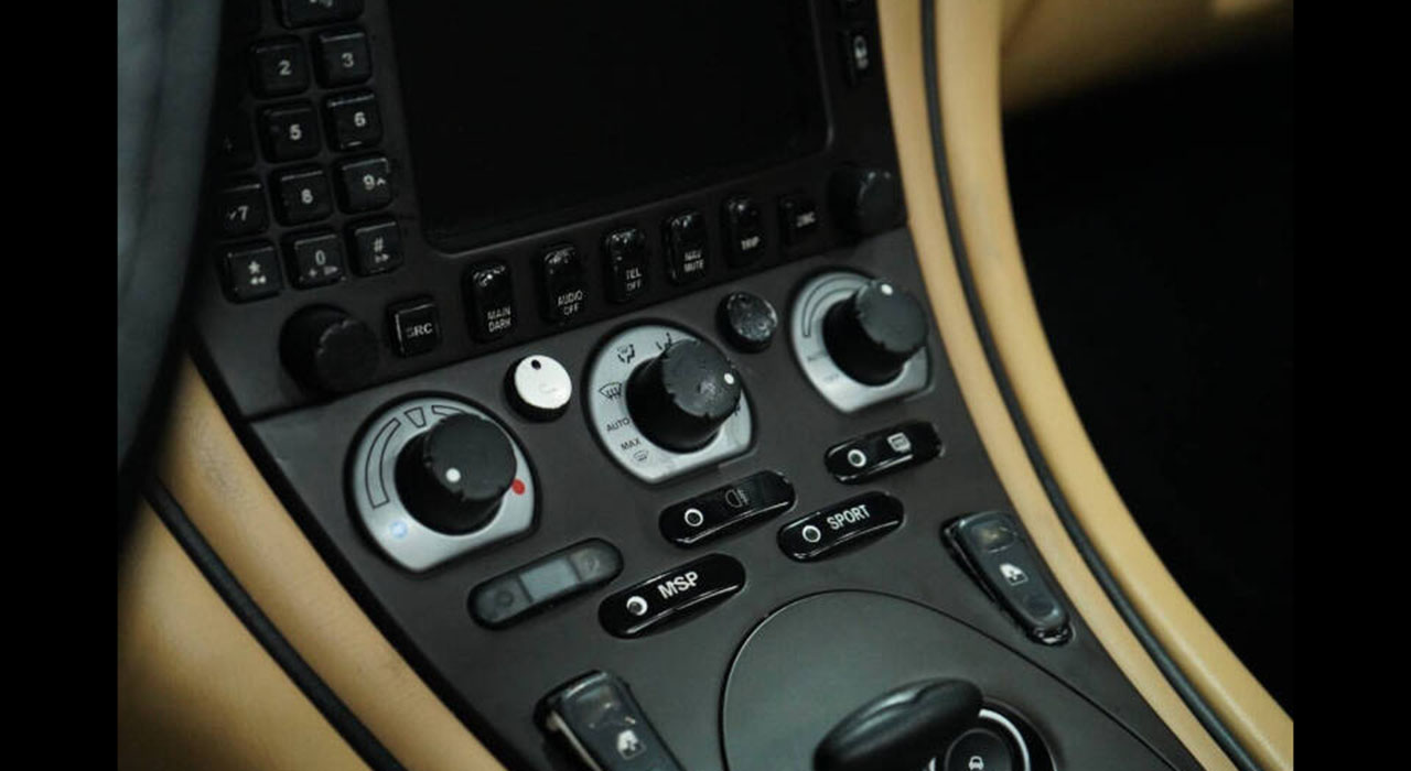 21st Image of a 2003 MASERATI SPYDER NORTH AMERICA SPECIF
