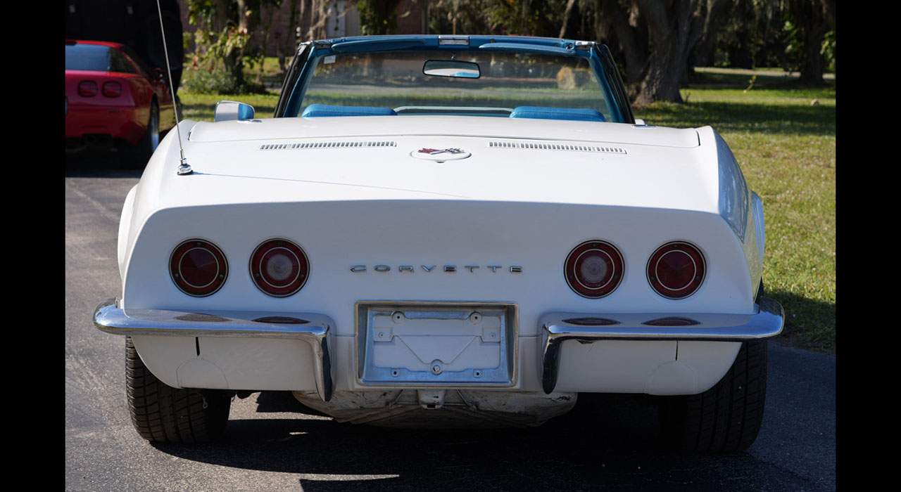 4th Image of a 1969 CHEVROLET CORVETTE