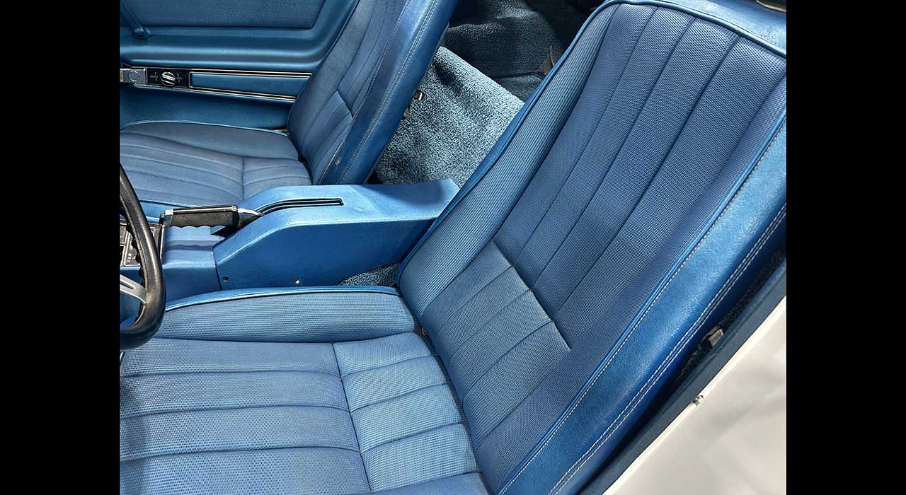 8th Image of a 1969 CHEVROLET CORVETTE