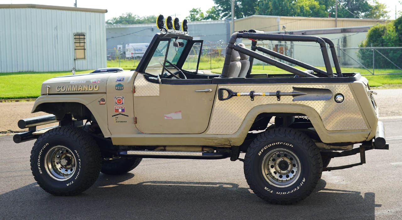 5th Image of a 1970 JEEP COMMANDO