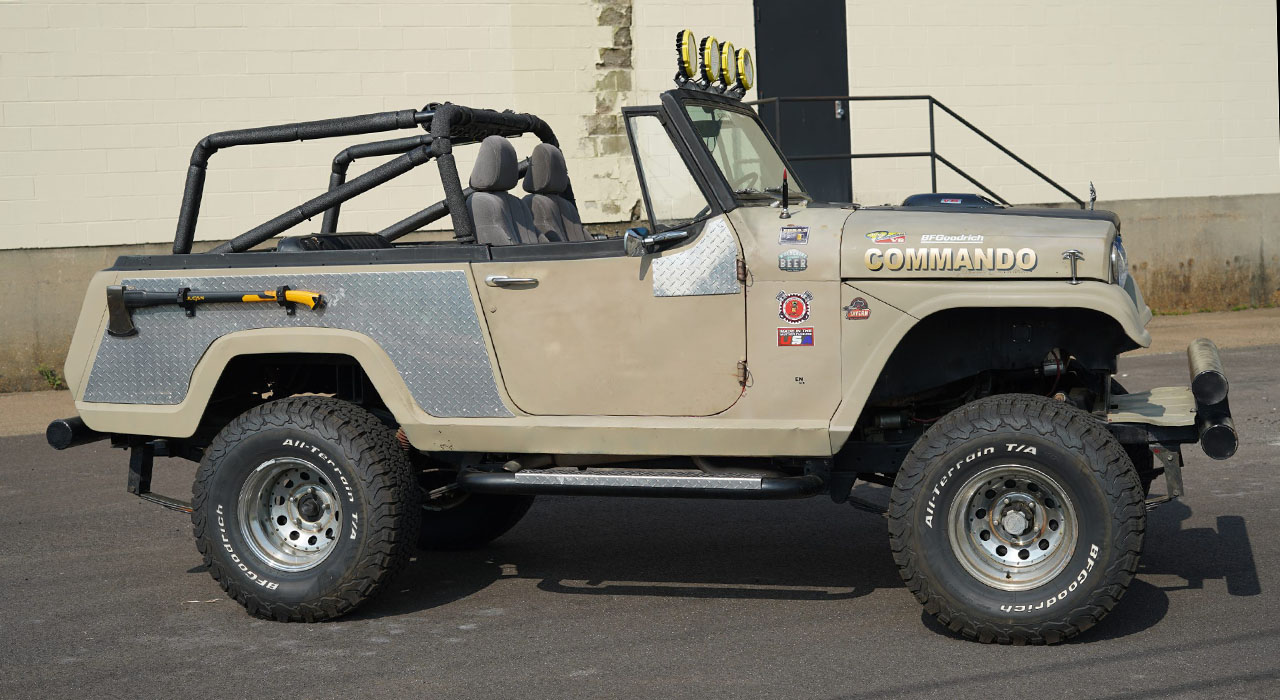 6th Image of a 1970 JEEP COMMANDO