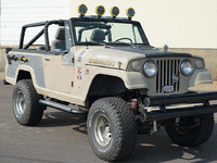 Image 2 of 32 of a 1970 JEEP COMMANDO