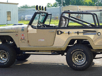 Image 6 of 32 of a 1970 JEEP COMMANDO