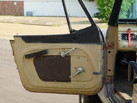 Image 12 of 32 of a 1970 JEEP COMMANDO