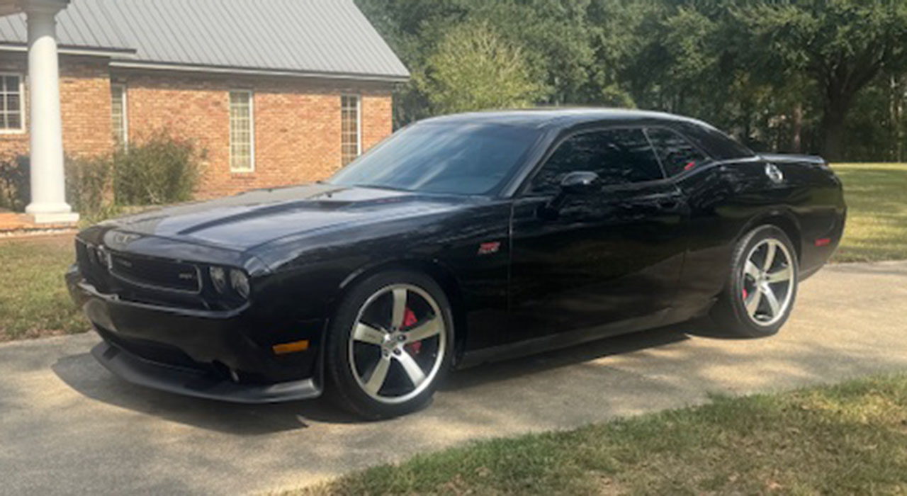 0th Image of a 2011 DODGE CHALLENGER