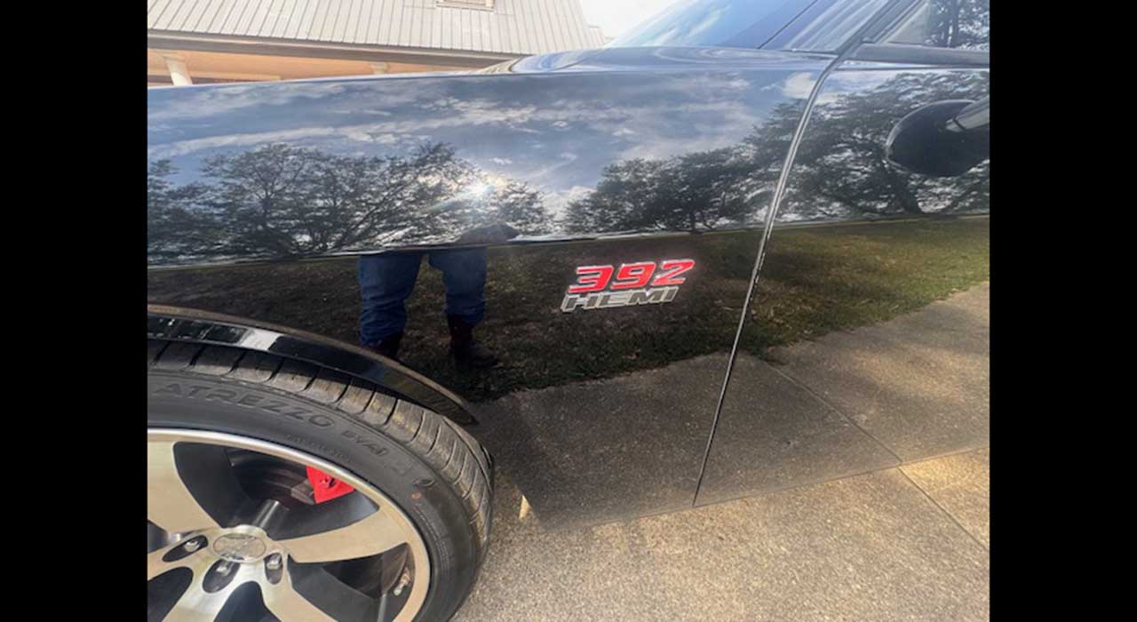 3rd Image of a 2011 DODGE CHALLENGER