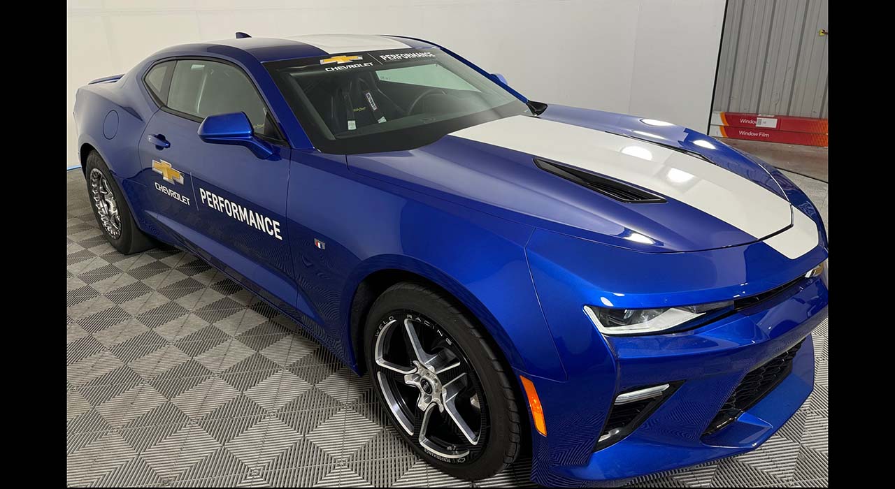 4th Image of a 2018 CHEVROLET CAMARO 1SS