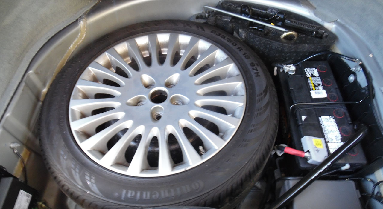 16th Image of a 2007 JAGUAR XJ SERIES VANDEN PLAS