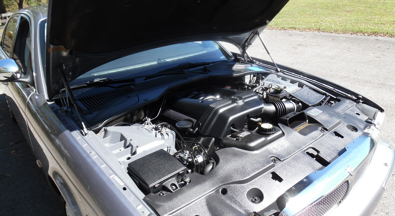 17th Image of a 2007 JAGUAR XJ SERIES VANDEN PLAS