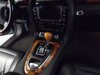 Image 12 of 19 of a 2007 JAGUAR XJ SERIES VANDEN PLAS