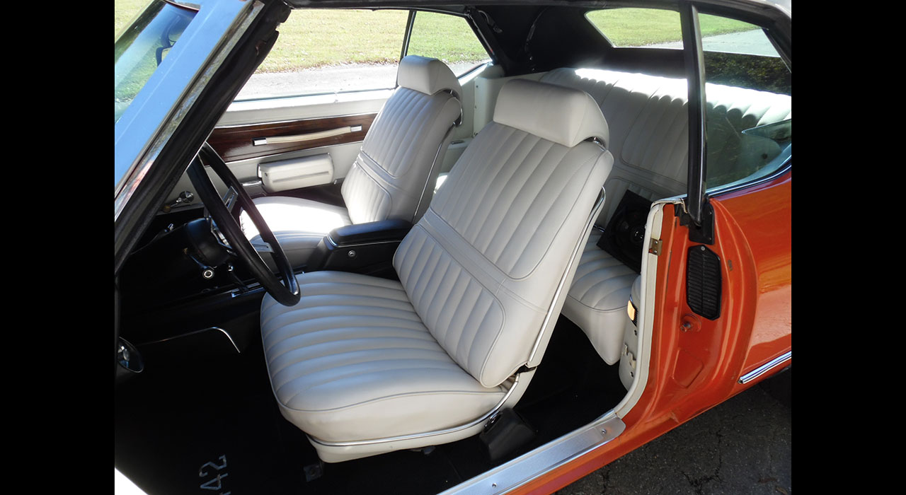 8th Image of a 1972 OLDSMOBILE 442