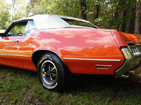 Image 7 of 26 of a 1972 OLDSMOBILE 442